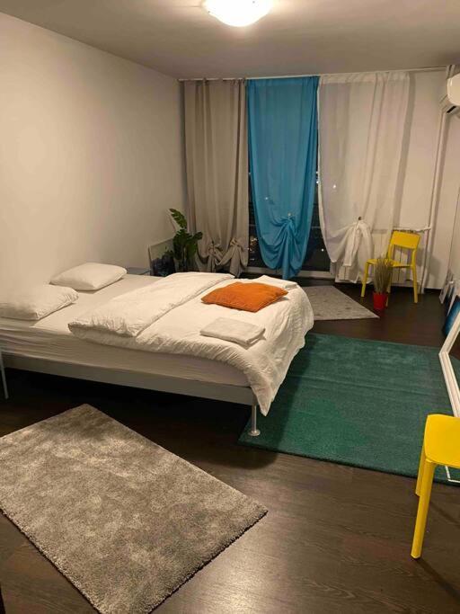 Green Apartment 43 Boekarest Buitenkant foto